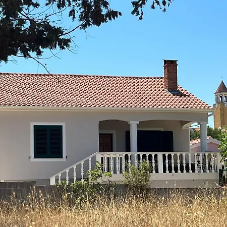 Casa de Férias Amici Holiday Zadar